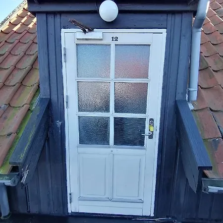 Gudhjem Vandrerhjem / Gudhjem Hostel Albergue *