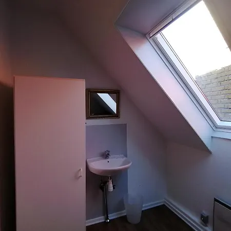 Gudhjem Hostel * Gudhjem