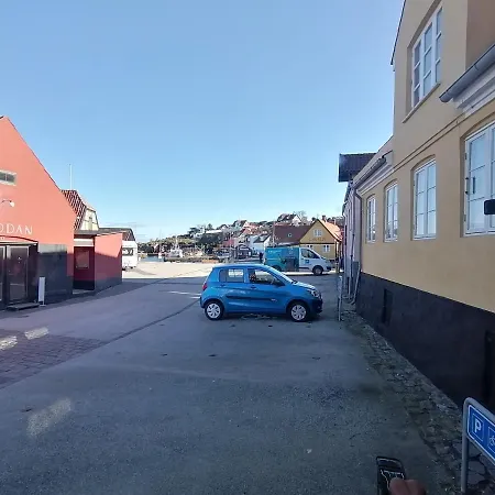 Gudhjem Hostel Albergue *