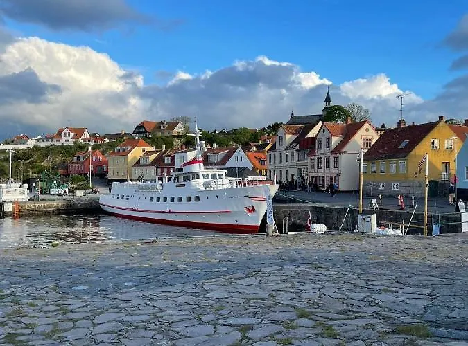 Gudhjem Hostel Gudhjem