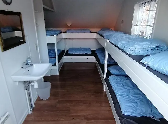 Hostel Gudhjem Hostel *